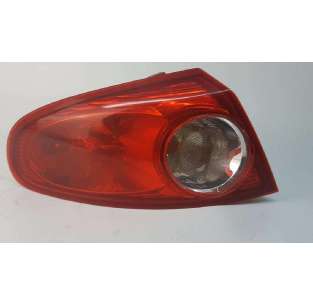 PILOTO TRASERO IZQUIERDO...