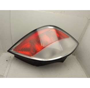 PILOTO TRASERO IZQUIERDO...