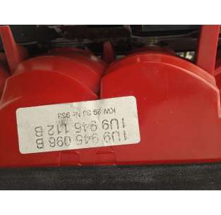 PILOTO TRASERO DERECHO... 2