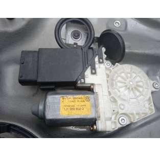 ELEVALUNAS DELANTERO... 2