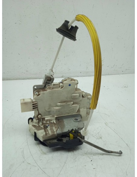 Recambio de cerradura puerta trasera izquierda para audi a4 berlina (8e) 2.0 tdi referencia OEM IAM 8E0839015AA  