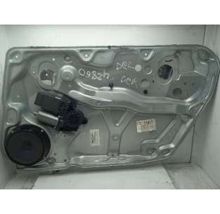 ELEVALUNAS DELANTERO...