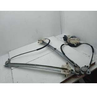 ELEVALUNAS DELANTERO...