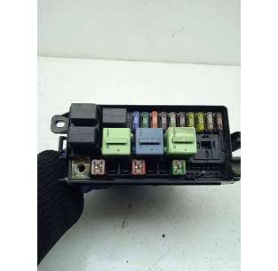 CAJA RELES / FUSIBLES BMW... 2
