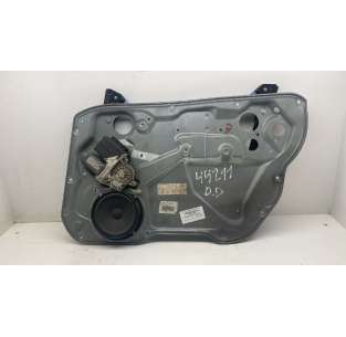 ELEVALUNAS DELANTERO...