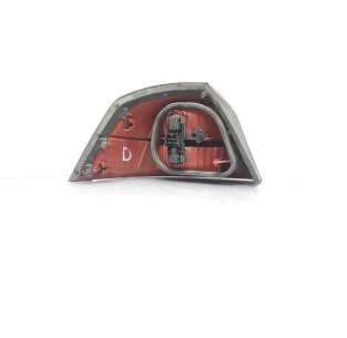 PILOTO TRASERO DERECHO... 2