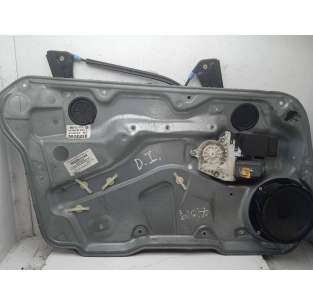 ELEVALUNAS DELANTERO...