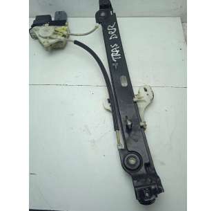 ELEVALUNAS TRASERO DERECHO...