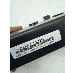 CAJA RELES / FUSIBLES... 2