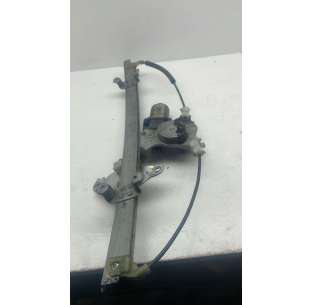 ELEVALUNAS DELANTERO...