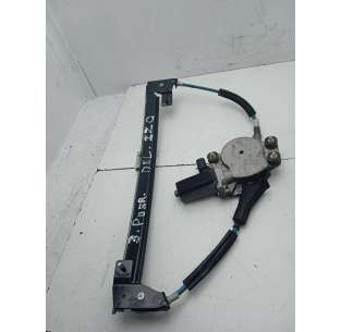 ELEVALUNAS DELANTERO...