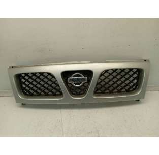 REJILLA DELANTERA NISSAN...