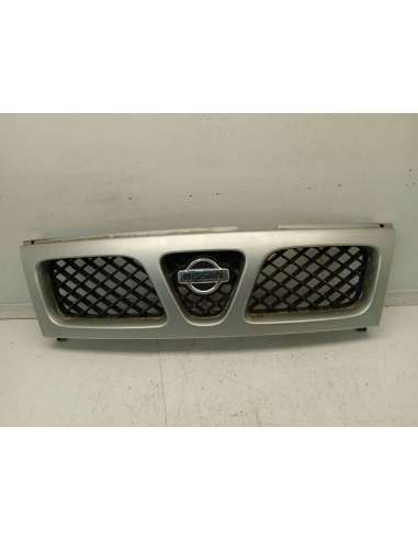 REJILLA DELANTERA NISSAN TERRANO II...