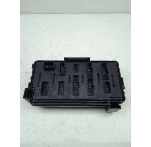 CAJA RELES / FUSIBLES... 2