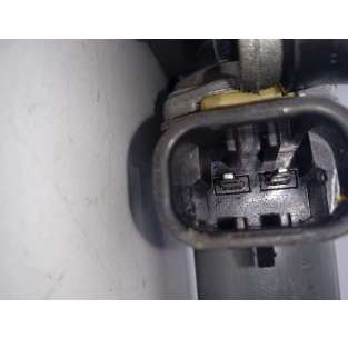 ELEVALUNAS DELANTERO... 2