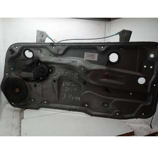 ELEVALUNAS DELANTERO...