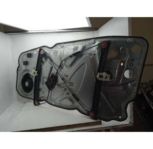 ELEVALUNAS DELANTERO... 2