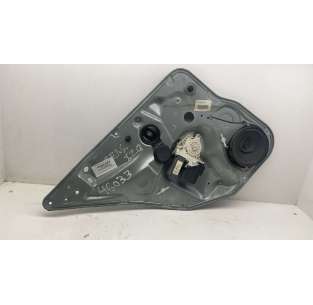 ELEVALUNAS TRASERO...