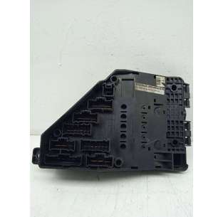 CAJA RELES / FUSIBLES LAND...