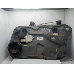 ELEVALUNAS DELANTERO... 2