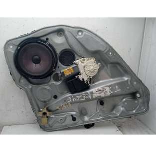 ELEVALUNAS TRASERO...