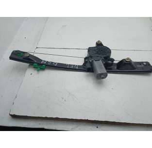 ELEVALUNAS DELANTERO...