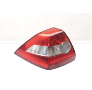 PILOTO TRASERO IZQUIERDO...