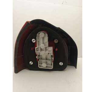 PILOTO TRASERO DERECHO AUDI... 2