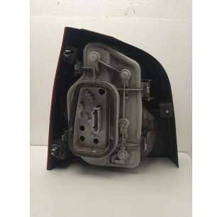 PILOTO TRASERO DERECHO... 2