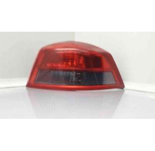 PILOTO TRASERO DERECHO...