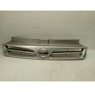 REJILLA DELANTERA NISSAN...
