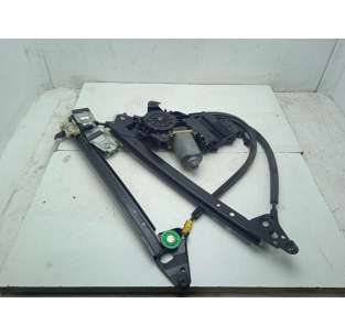 ELEVALUNAS TRASERO DERECHO...