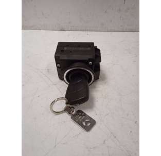 CONMUTADOR DE ARRANQUE...