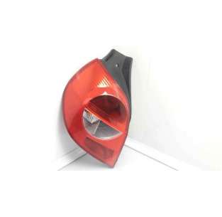 PILOTO TRASERO IZQUIERDO...