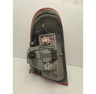 PILOTO TRASERO IZQUIERDO... 2