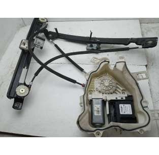 ELEVALUNAS DELANTERO...