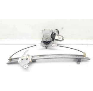 ELEVALUNAS TRASERO...