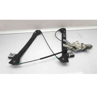 ELEVALUNAS DELANTERO...