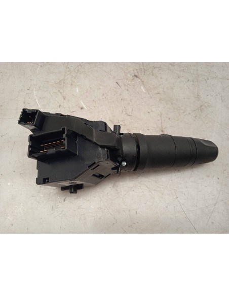 Recambio de mando luces para nissan x-trail (t30) 2.2 dci diesel cat referencia OEM IAM 255408H701  