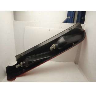 PILOTO TRASERO DERECHO FORD... 2