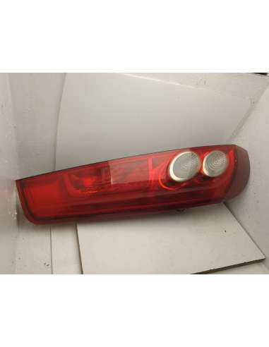 PILOTO TRASERO IZQUIERDO - 695378 /...