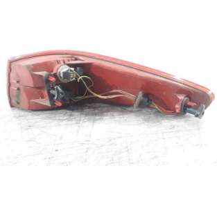 PILOTO TRASERO DERECHO... 2