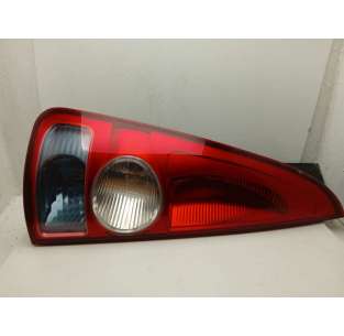 PILOTO TRASERO IZQUIERDO...