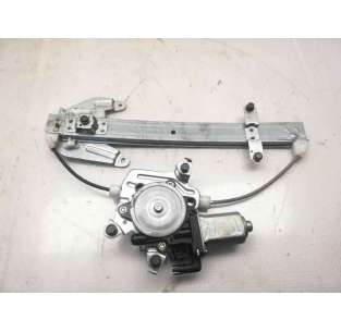 ELEVALUNAS TRASERO DERECHO...