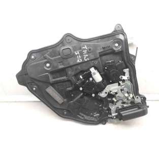 ELEVALUNAS TRASERO...