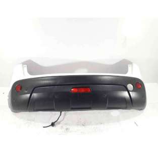 PARAGOLPES TRASERO NISSAN...