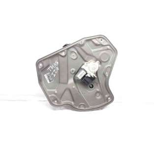 ELEVALUNAS TRASERO...