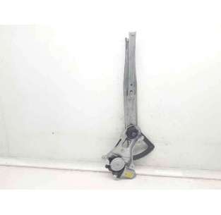 ELEVALUNAS DELANTERO...