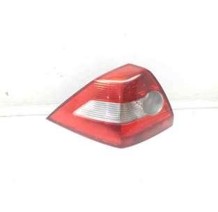 PILOTO TRASERO IZQUIERDO...