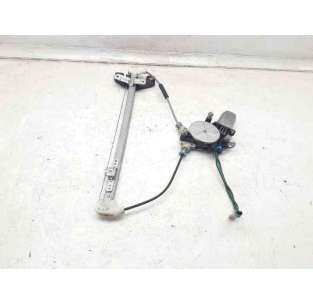 ELEVALUNAS TRASERO...